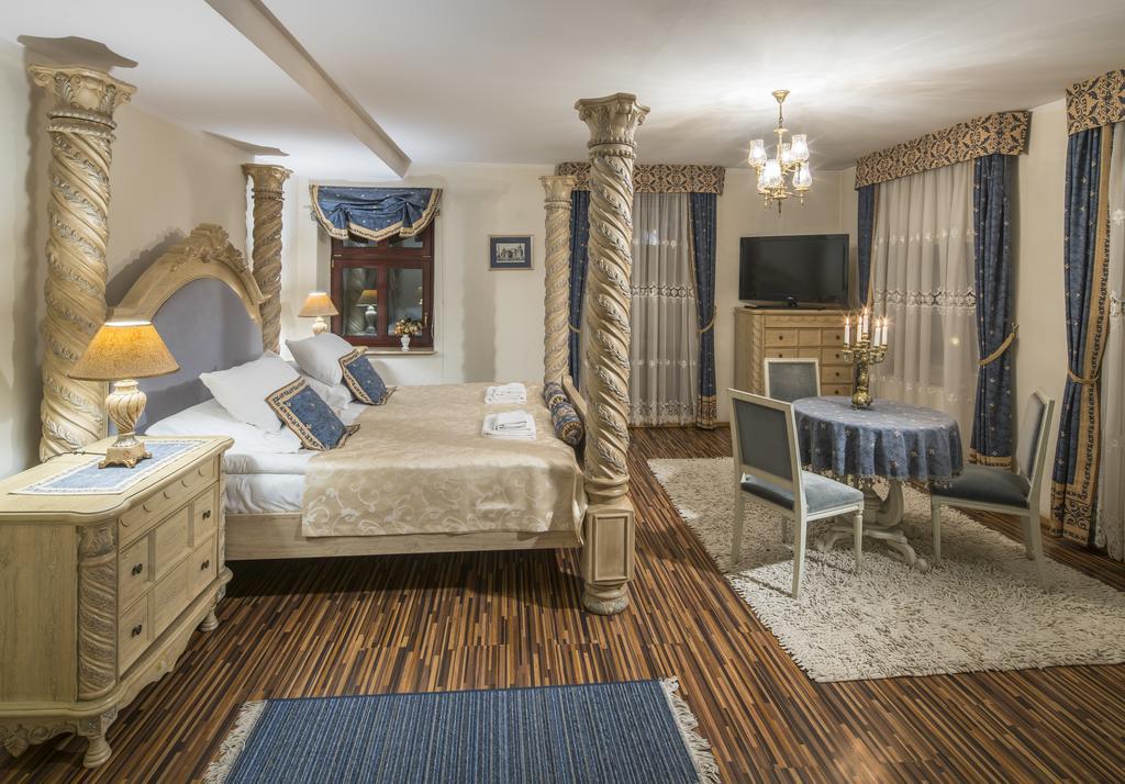 Hotel Maria Helena 스자브노-즈드로이 외부 사진